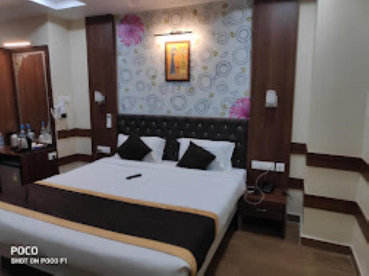 Hotel Raj Inn Бхубанешвара Экстерьер фото